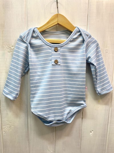 Body cuello americano rayas