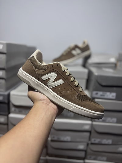 New Balance Café 