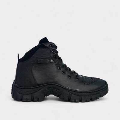 Borcegos CAT Adventure Total Black