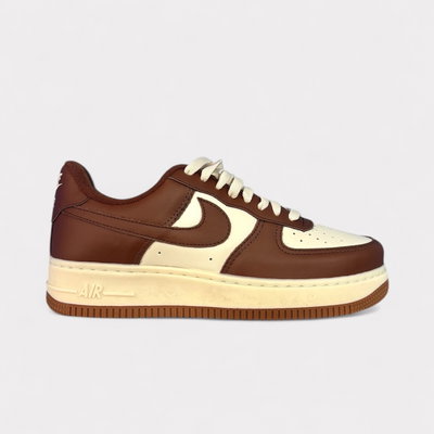 Nike Air Force Marrón/Blanco