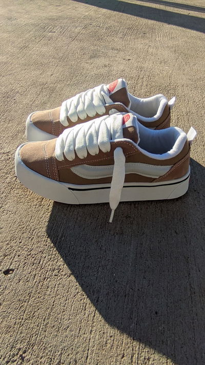 VANS KNU 