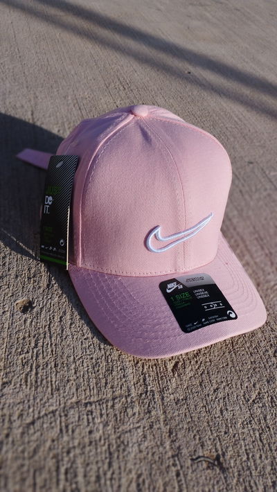 GORRA NIKE ROSA 