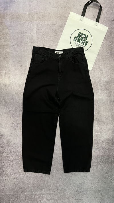 BAGGY NEGRO