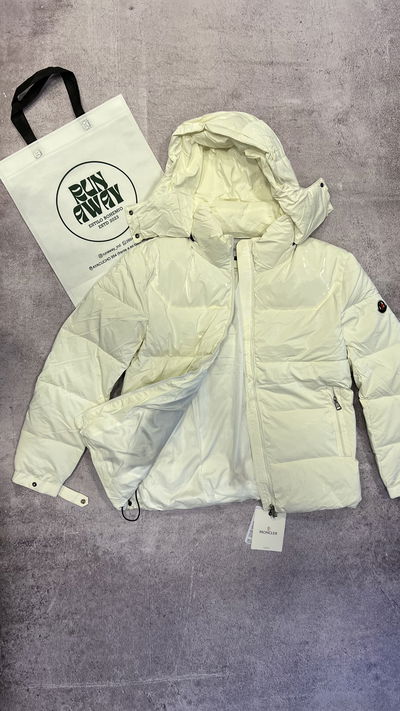 CAMPERA IMPORTADA MONCLER 