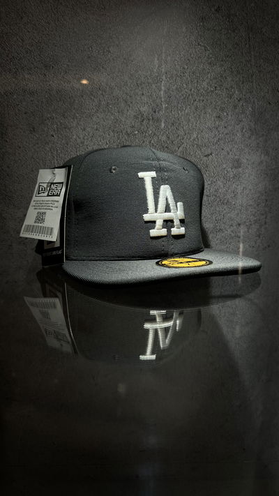 GORRA CERRADA LA GRIS