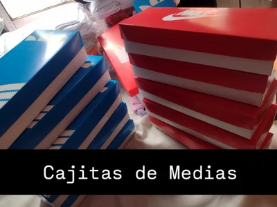 Cajita con Medias x3