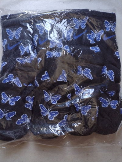 Mariposas Negro Docena Cerrada