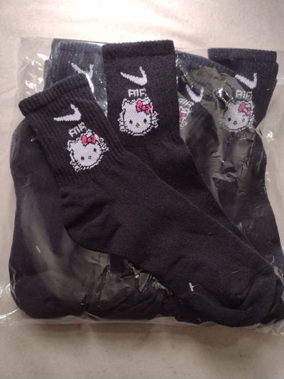 Nike Negro Kitty Docena Cerrada
