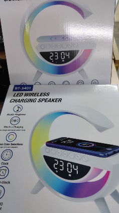 RADIO - RELOJ - PARLANTE Y CARGADOR	