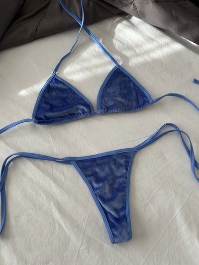 Bikini Velvet 