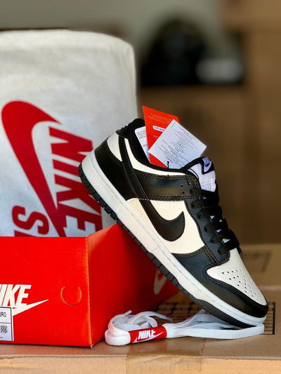 Nike SB blanco y negro - Importada