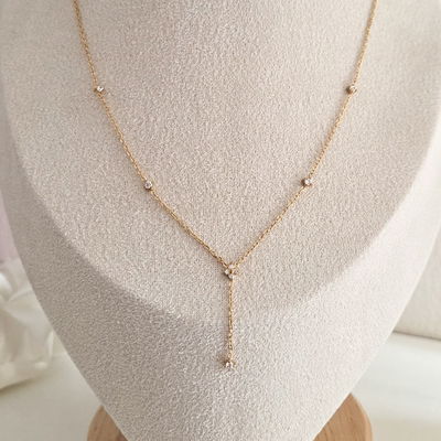 Collar Elyora Dorado