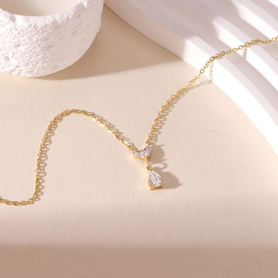 Collar Titania Dorado