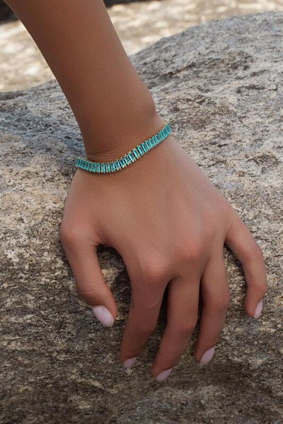 Pulsera Prisma Celeste Dorada