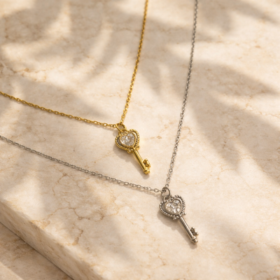 Collar Love Key