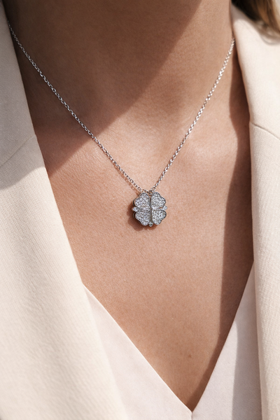 Collar Trebol imán