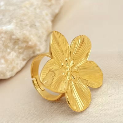 Anillo Hibiscus Dorado