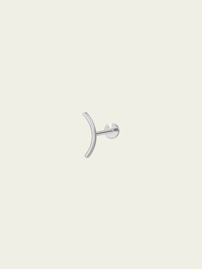 Labret Ashley Titanio