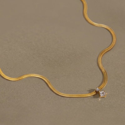 Collar Gaia Dorado
