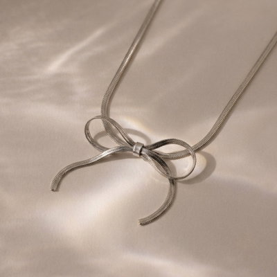Collar Bow