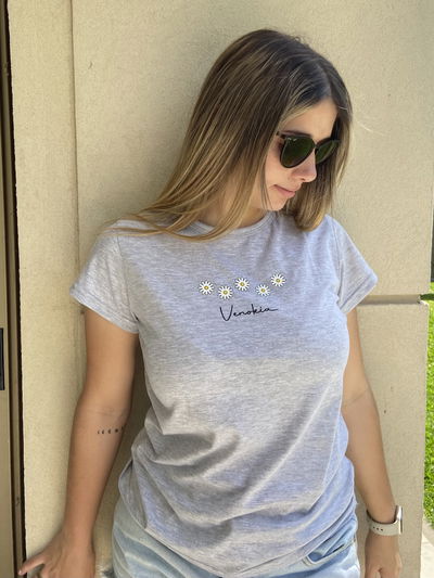 REMERA MARGARITA || GRIS MELANGE
