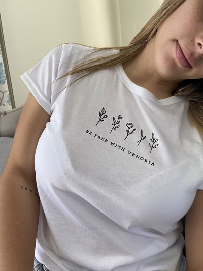 REMERA BE FREE || BLANCA