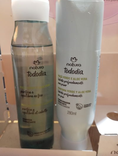 Línea hidratante manzana verde y áloe vera