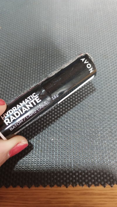 Labial hydramatic rosa berry