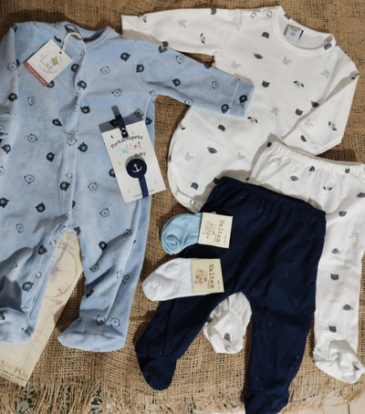 Ajuar Box Nacimiento Bebé | Ensueño | Set 7 Piezas