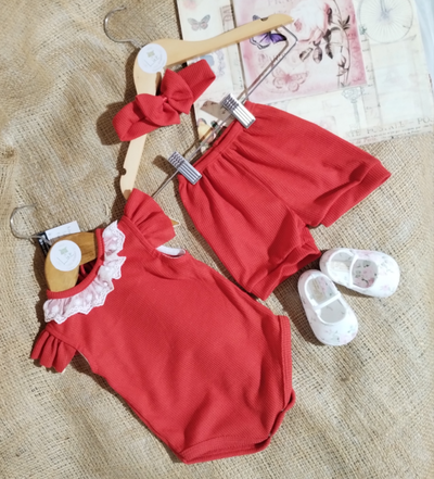 Set Body Puntilla Mangas Cortas + Short + Vincha | Emma | Wafle 3 Piezas