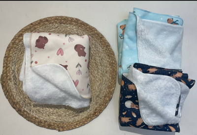 Manta Estampada con Corderito Liviana "Capibara"
