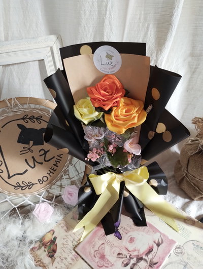 Ramo de 3 Rosas Eternas | Línea Tres Deseos