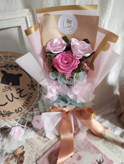 Ramo de 3 Rosas Eternas | Línea Tres Deseos