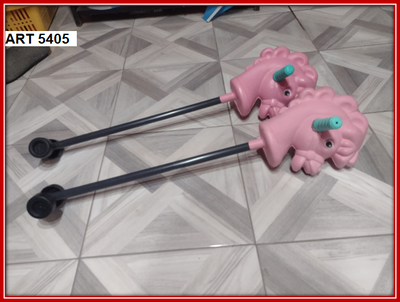 ART 5405 CABALLO CON RUEDITAS