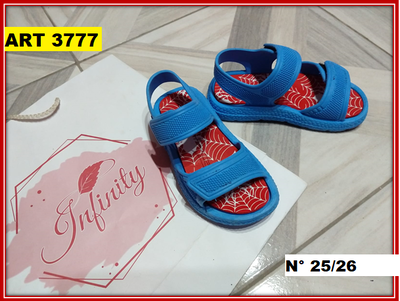 ART 3777 SANDALIA CON ABROJO N°25/26