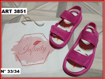 ART 3851 SANDALIAS CON ABROJO N°33/34