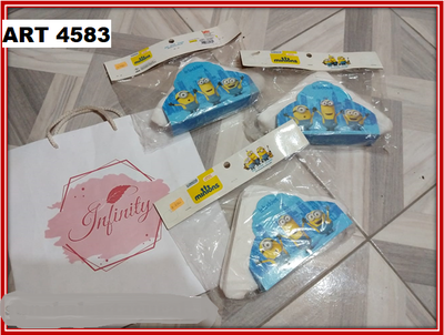 ART 4583 SERVILLETAS MINIONS