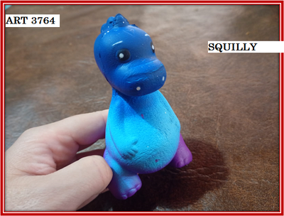 ART 3764 SQUILLY DINO