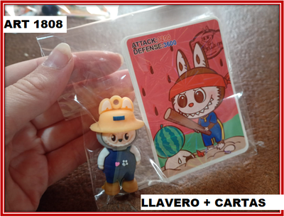 ART 1808 LLAVERO CON CARTAS LABUBU