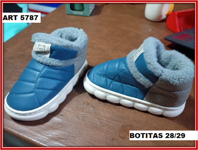ART 5787 BOTITAS CON PELUCHE N°28/29