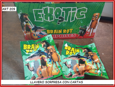 ART 209 LLAVERO SORPRESA CON CARTAS BRAIN ROT