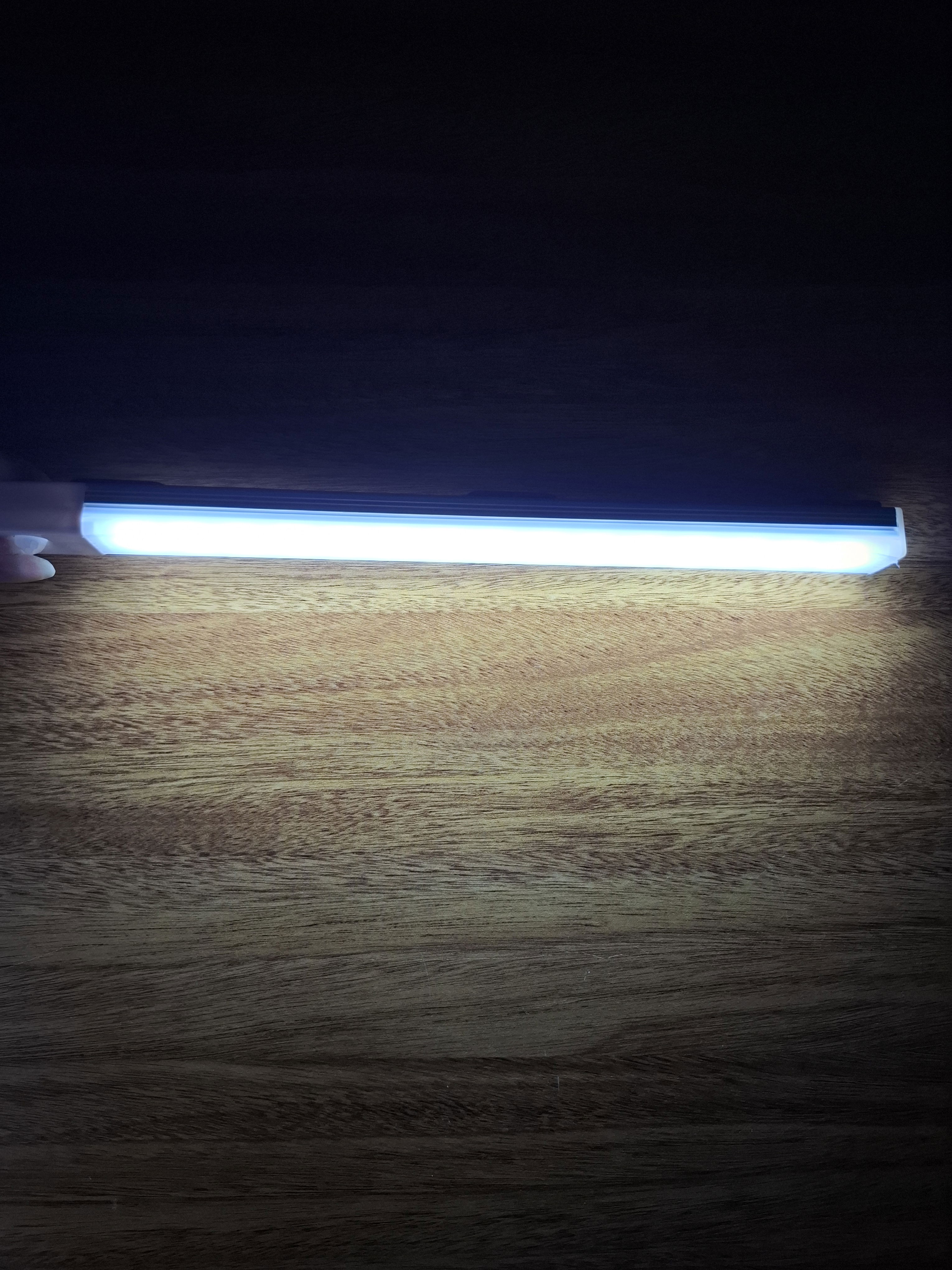 Luz led con sensor 30cm