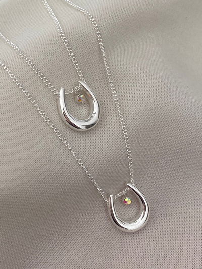 Cadena moon shine