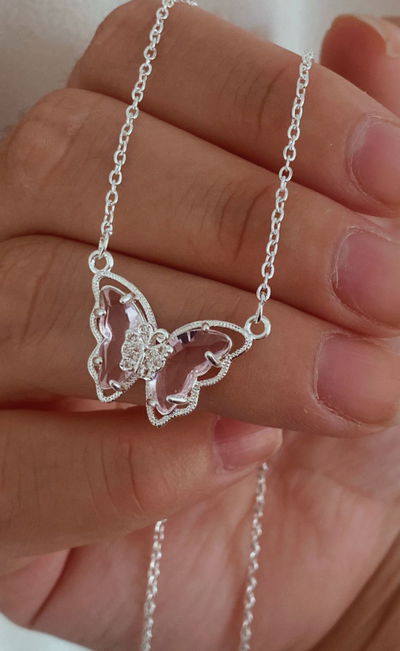 Collar mariposa