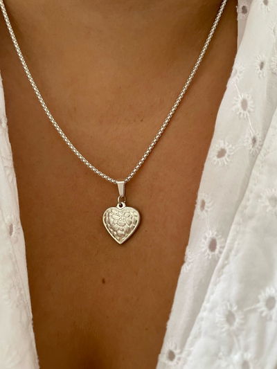 Cadena corazon acorazado 