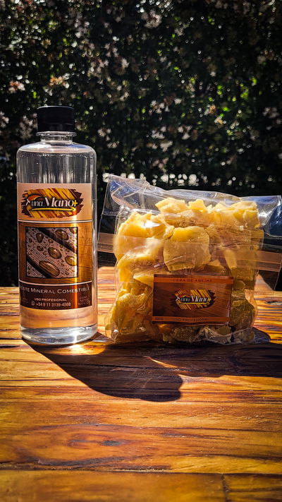 Combo Aceite Mineral 500 Cc + Cera De Abejas 250 Gr
