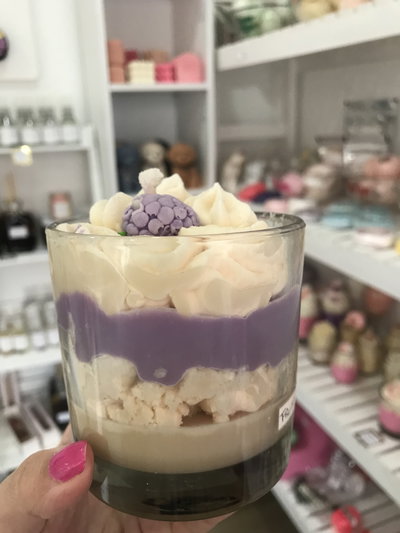 Vela torta campos de fresas