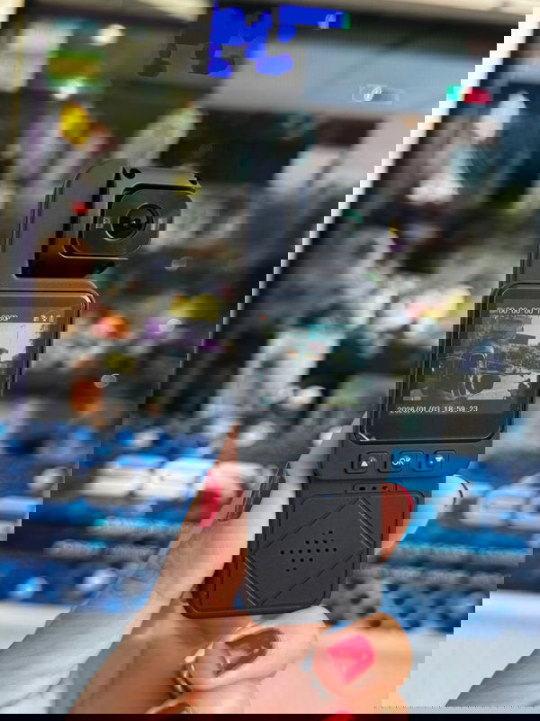 Camara Portable 1080P HD WIFI Recorder DV02