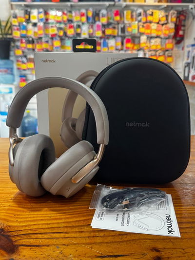 Auricular Negro Bluetooth Vincha con Estuche Beige