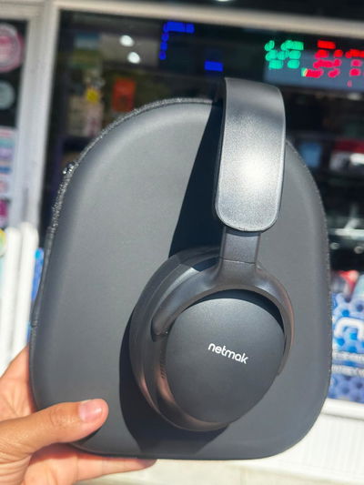 Auricular Negro Bluetooth Vincha con Estuche Negro